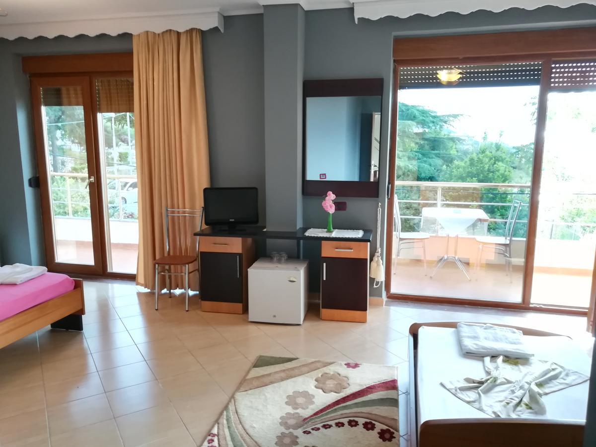 Monte-Carlo Hotel Wlora Zewnętrze zdjęcie