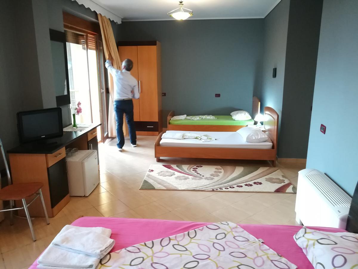 Monte-Carlo Hotel Wlora Zewnętrze zdjęcie